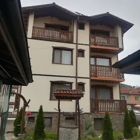 Gæstehus Комплекс Родопски Рай Smilyan (Smolyan)